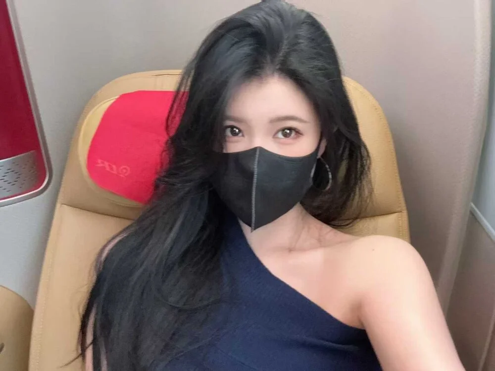 pinkkkii's Offline XXX Chat