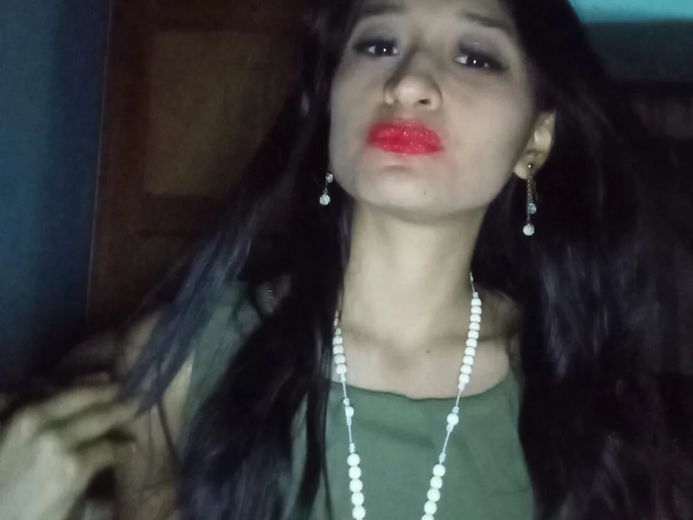 MissLatinaLatn Offline XXX chat