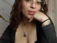 Iam_Issaa live cam profile - MySuperHot