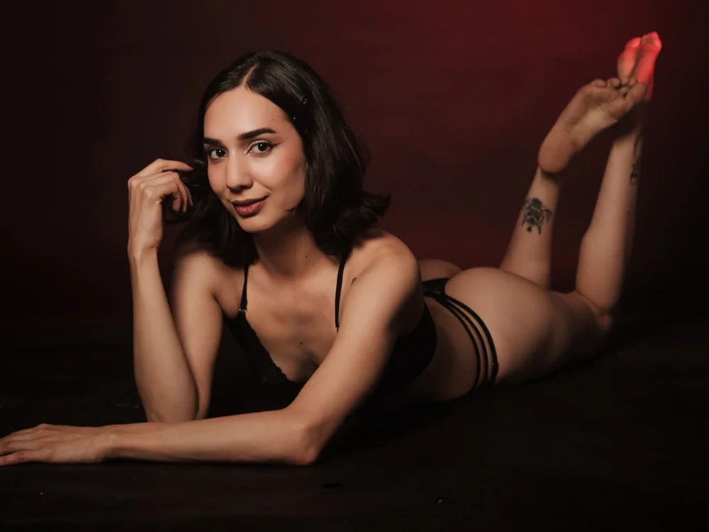 ZoeBelmontn Offline XXX chat