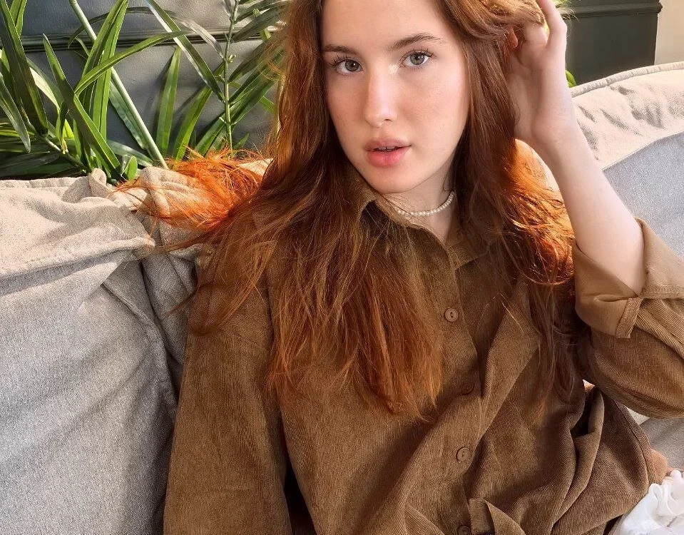 ChloeAster offline XXX-chat