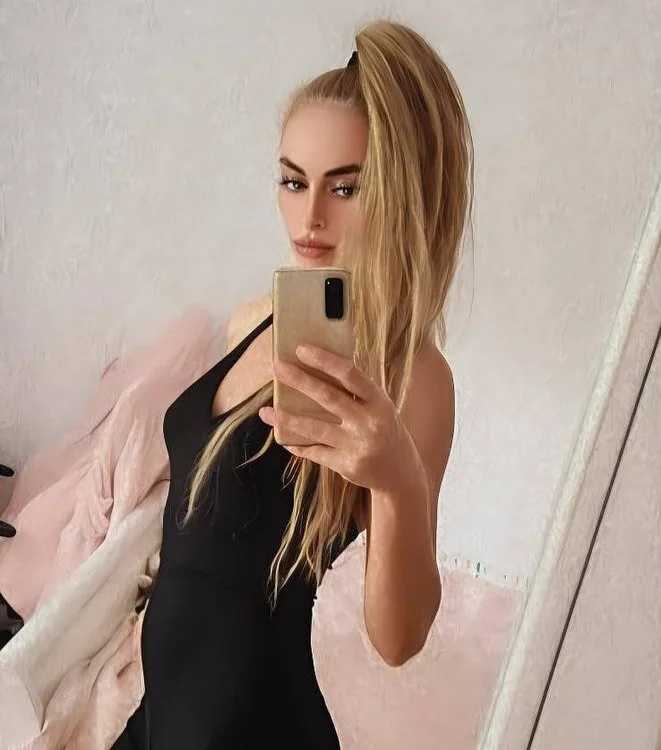 KenzieAne's Offline XXX Chat