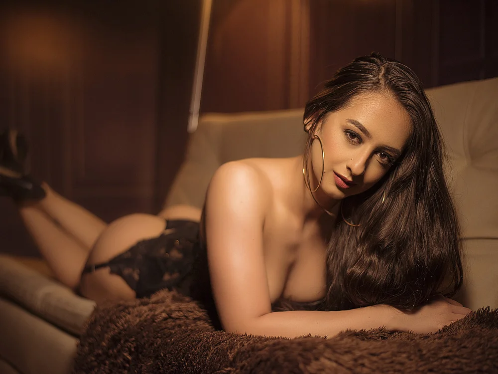 nicollett Chat XXX offline