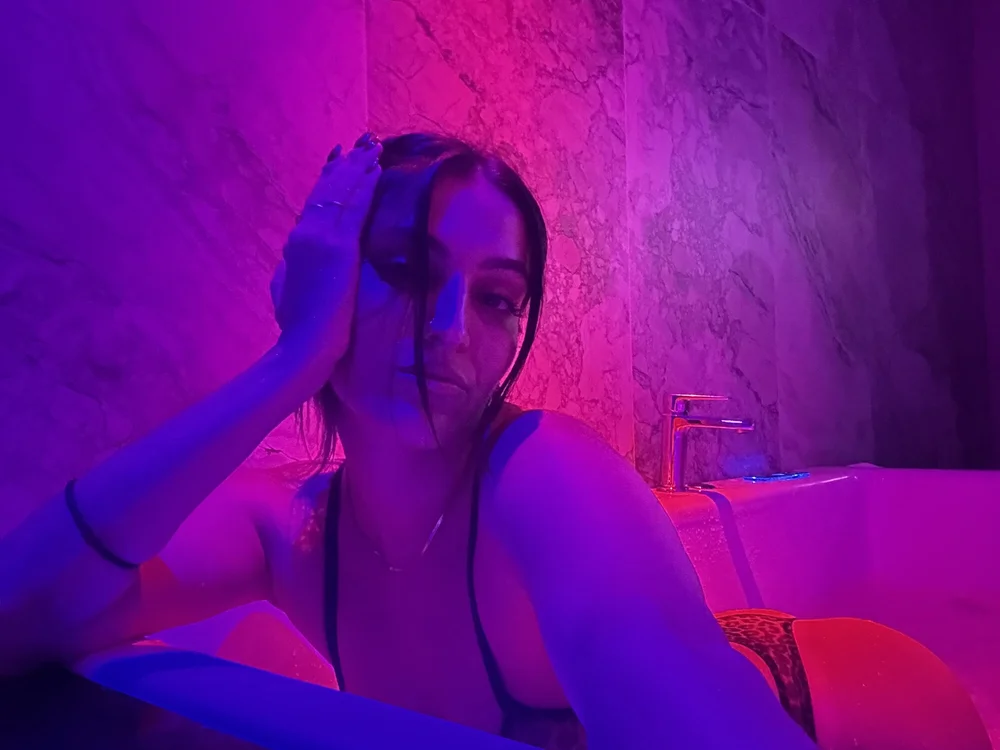Itsracyx cover photo
