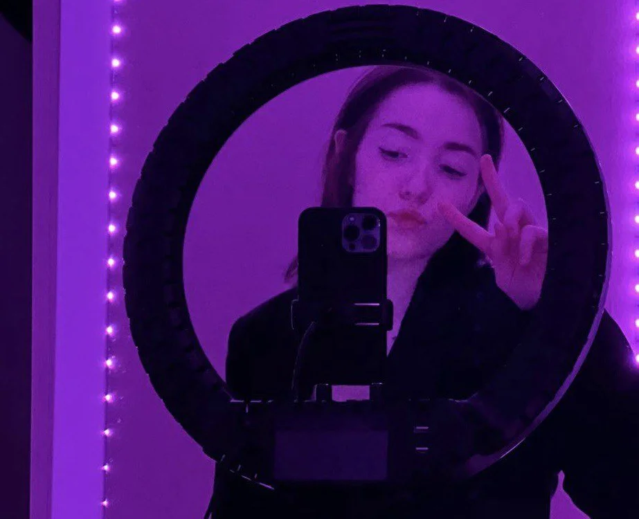 _Sneko_ – Offline XXX chat