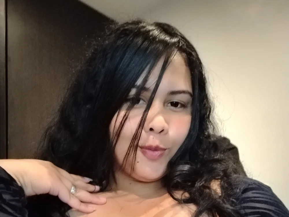 Alessandra-'s Offline Chat Room