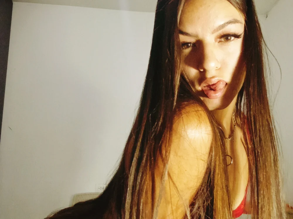 Natasha_Silva offline chatrum