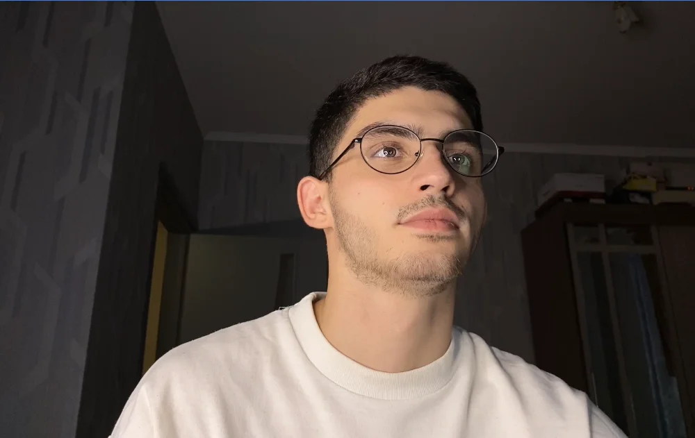 pandayesbo's Offline Chat Room