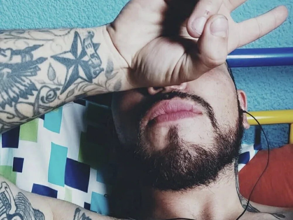 tededeorico offline XXX-chat