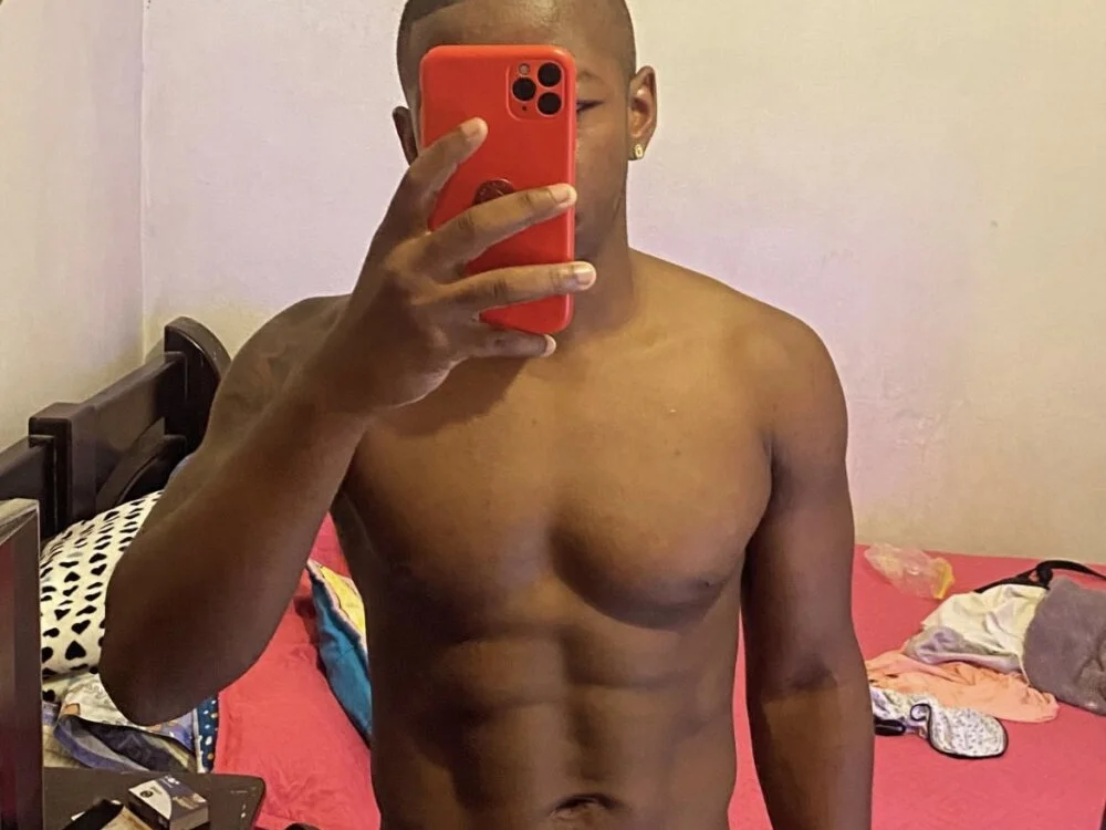 Javier_big offline XXX-chat