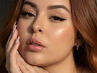 Модель April_Beckett02