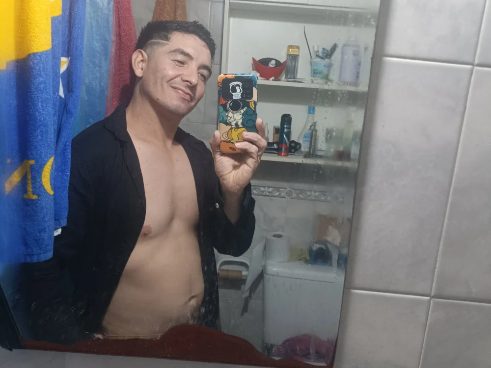 Ed_Inu Cameră chat offline