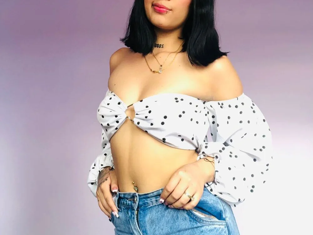 violetloraine_'s Offline Chat Room