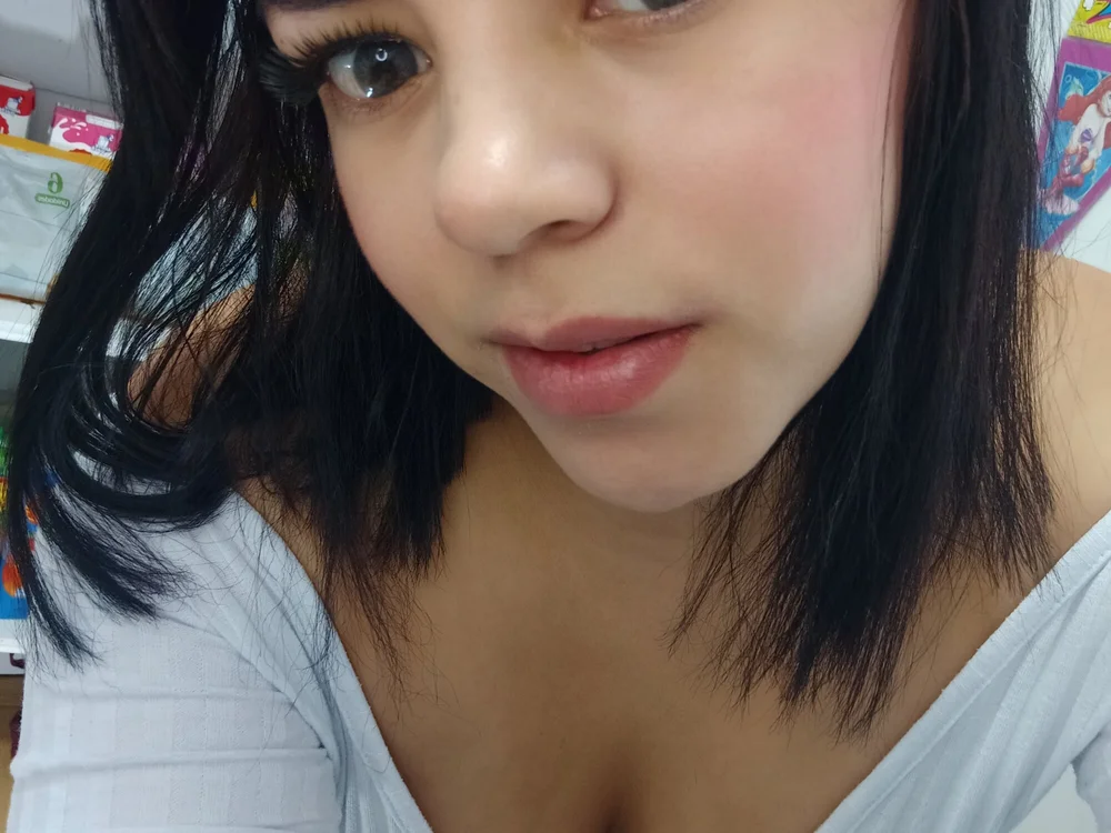 Ana_rabbiitt offline chatrum