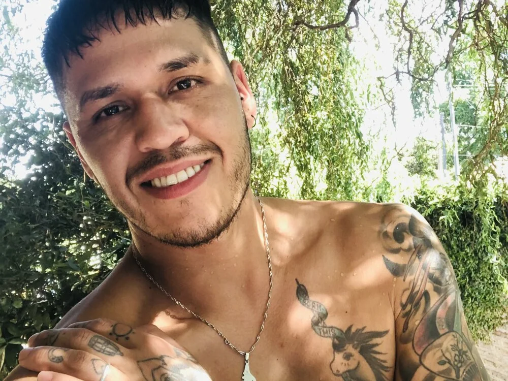 Офлайн-чат XXX Chrissboys