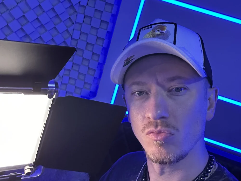 Sayonara944 offline chatrum