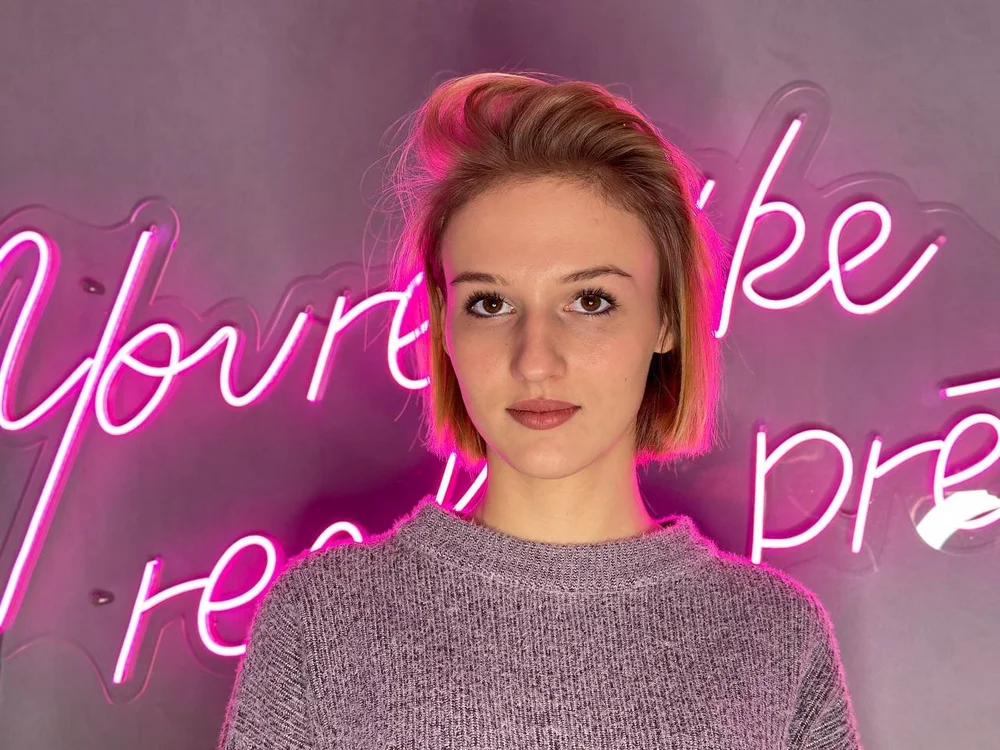 MayaLois' Offline XXX Chat