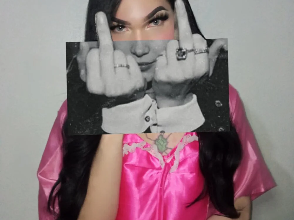 Chat +18 de Aytana ao vivo