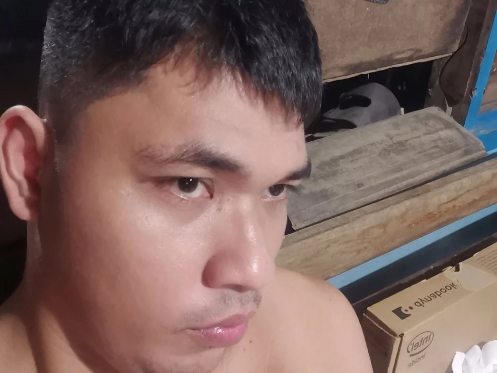 ChrisAnthonie offline chatrum