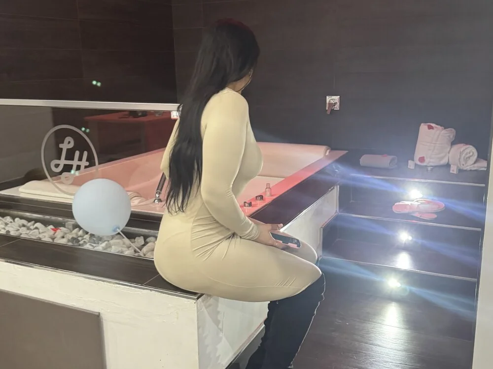 FrancescaEmme Chat XXX offline