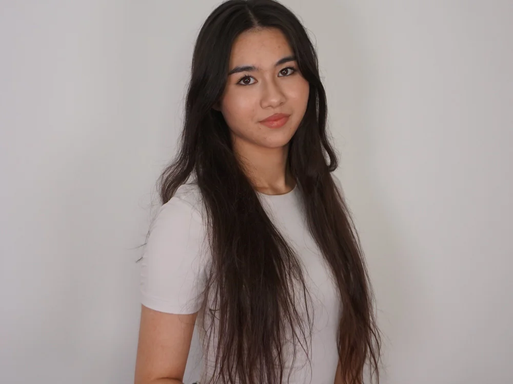 AdriaChiong offline chatrum