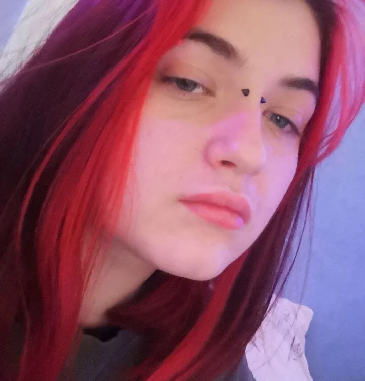 chloewee's Offline XXX Chat
