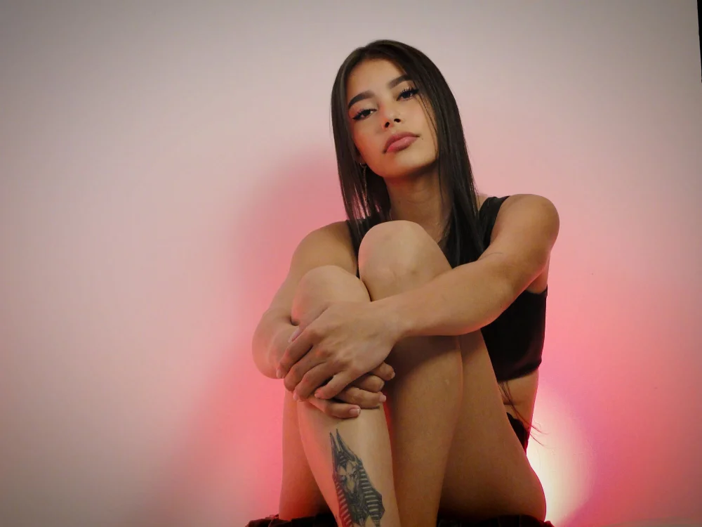EmiiRouse's Offline Chat Room