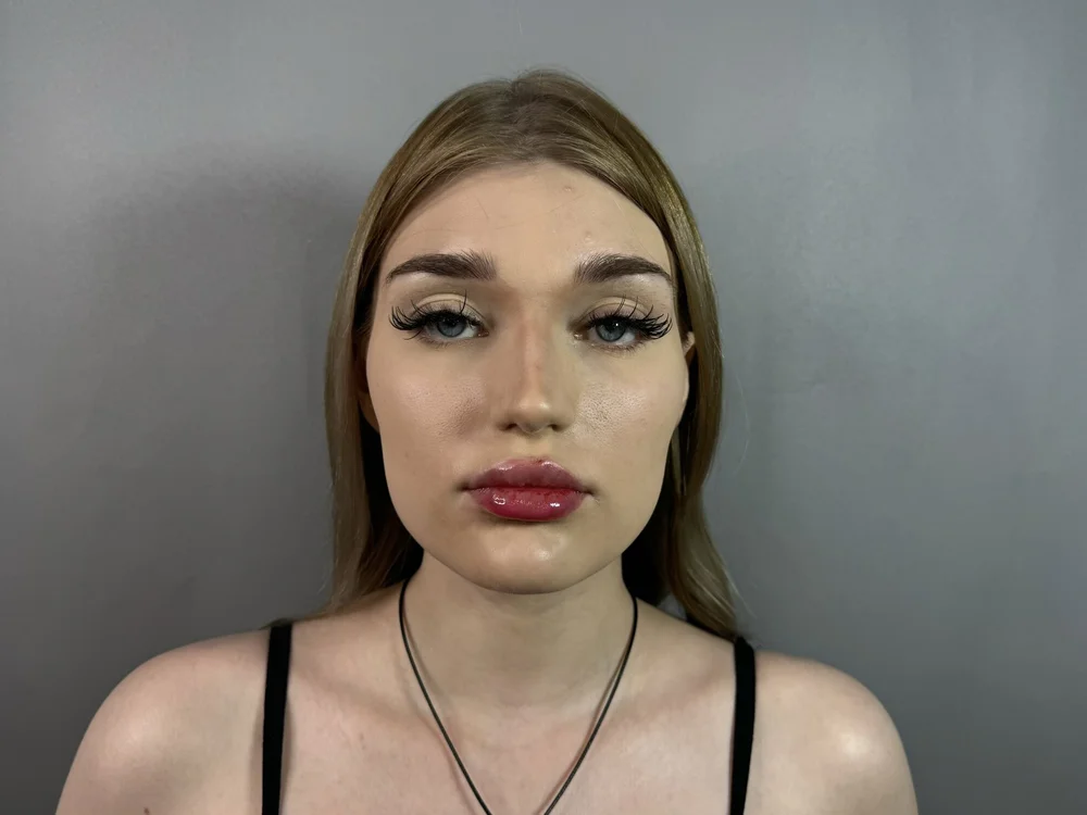 HarrietDace's Offline Chat Room