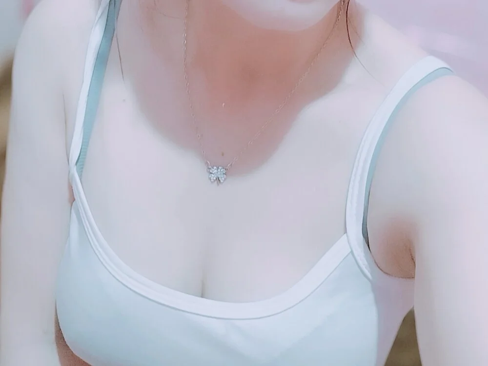 Liora-123 离线XXX聊天