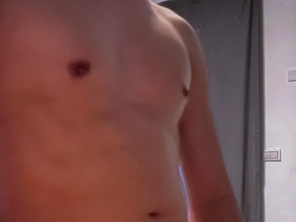 gary_2024 离线XXX聊天