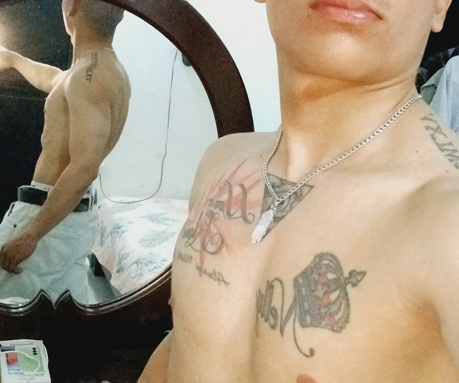 LuaynFit31 offline chatrum