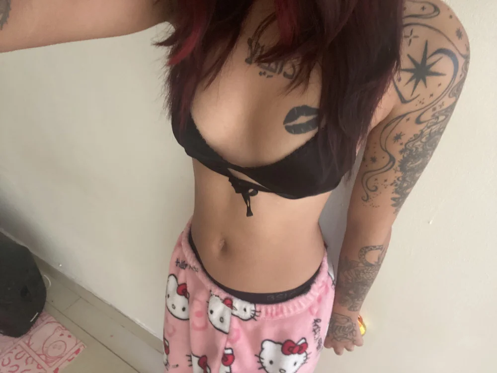 Nia_Blakee 2