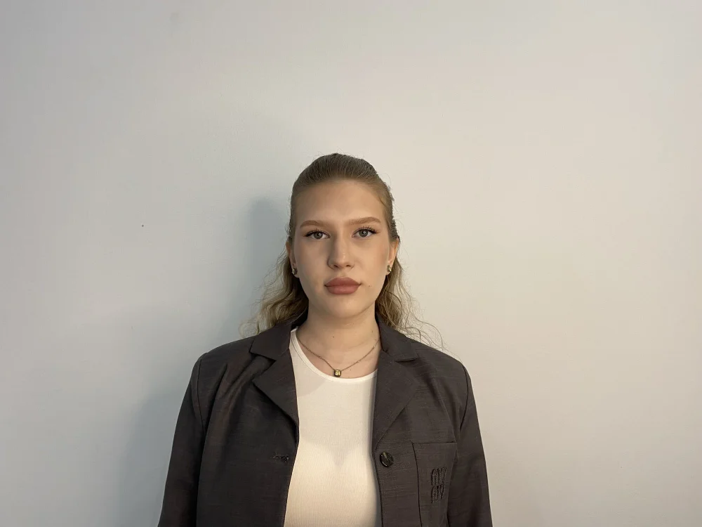 GeralynBookwaltern Offline XXX chat