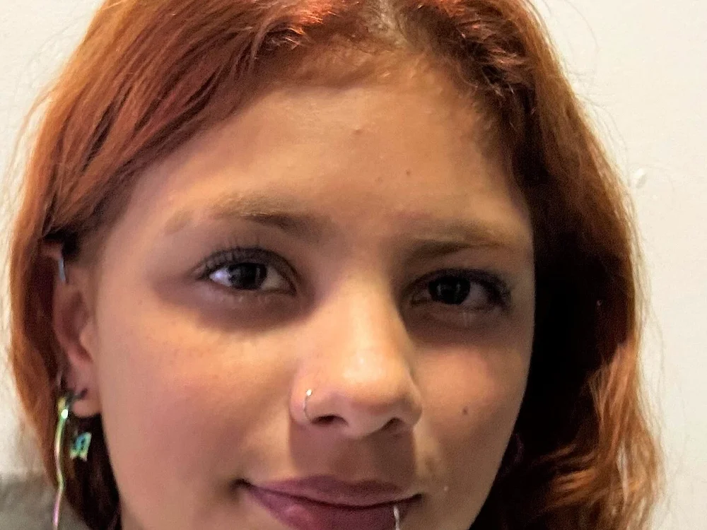 ZAHIRA_SIMONS' Offline Chat Room