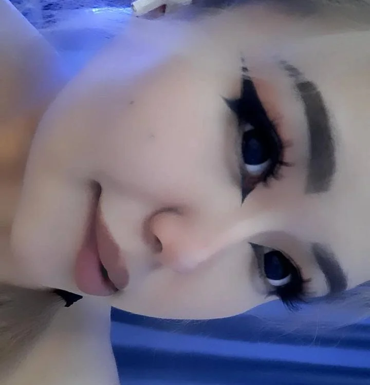 amelia_sunlight 離線 XXX 聊天