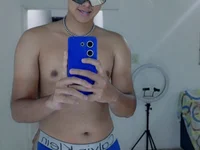sweetboyxxx11's webcam live show