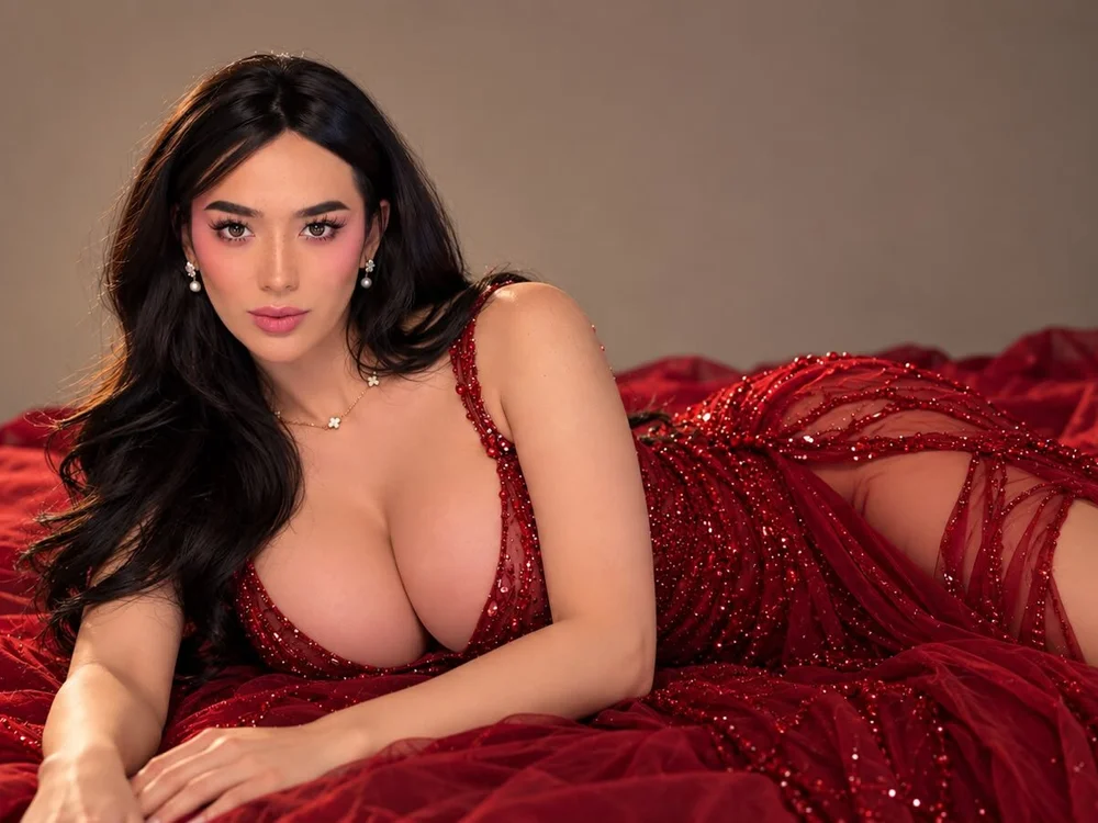 AnneHartx offline XXX-chat