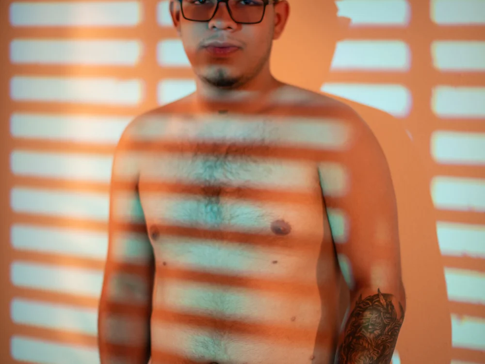 ColinMason_'s Offline Chat Room