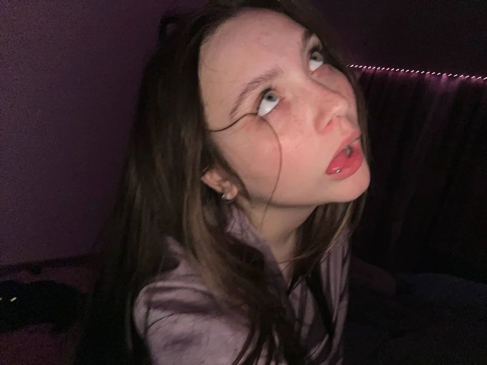 CamilaBrugliera's Offline XXX Chat
