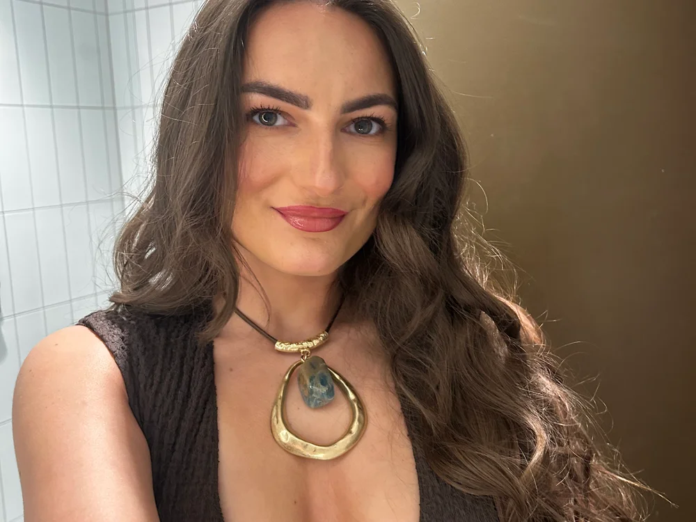 MiaLovesxxx Chat XXX offline