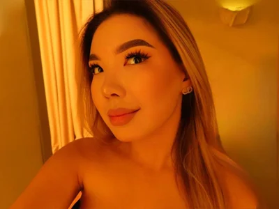 MadeleneStoesz profile