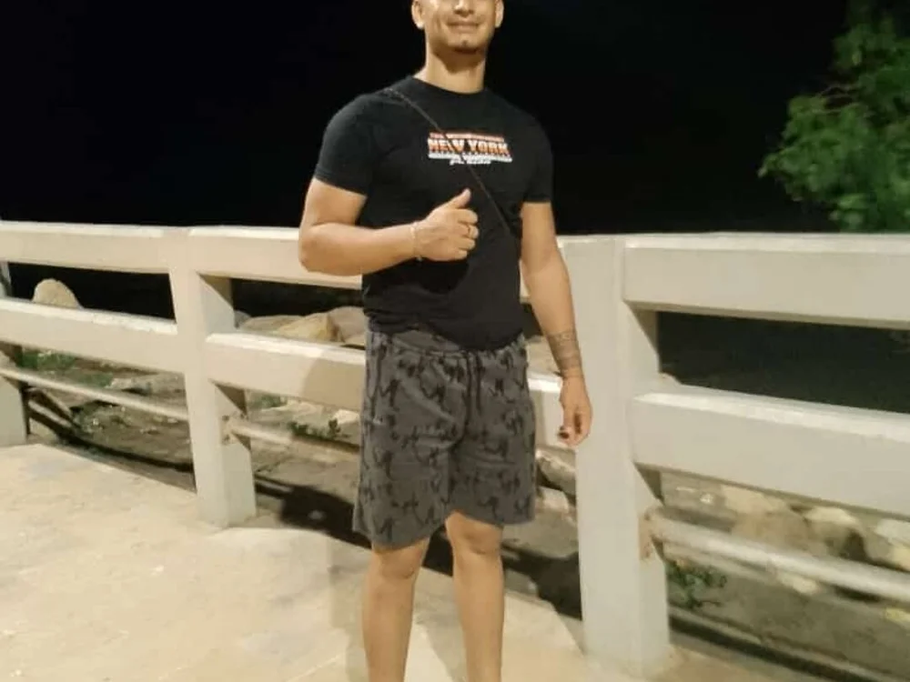 Josevalla23 offline chatrum