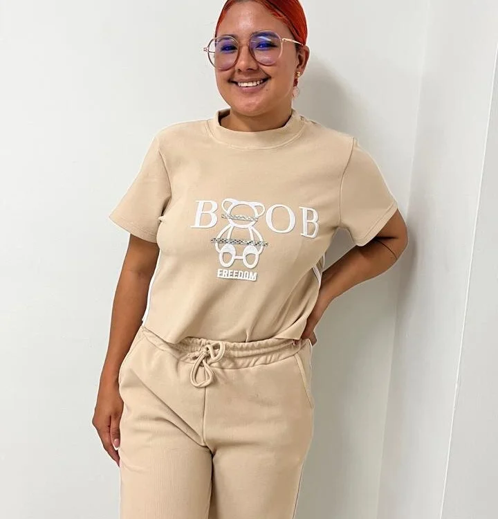 Mia8699 Chat XXX offline