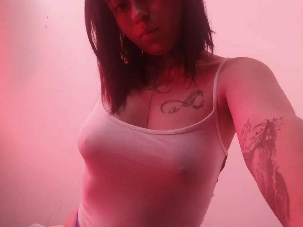 NALINA_64's Offline XXX Chat