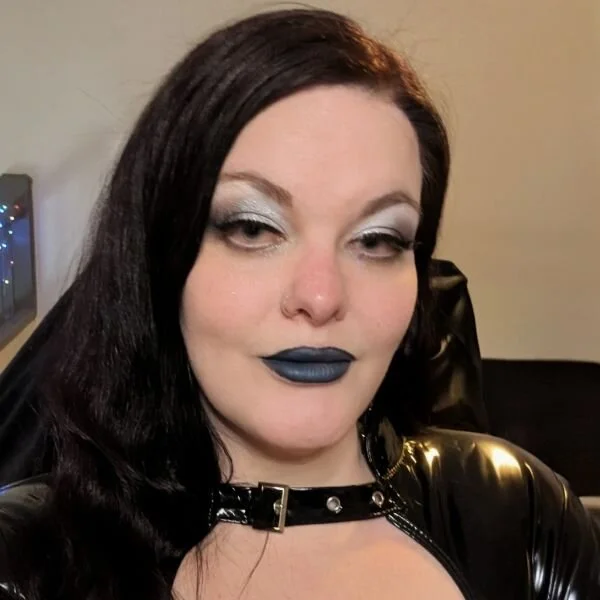 VixieNyx – Offline XXX chat