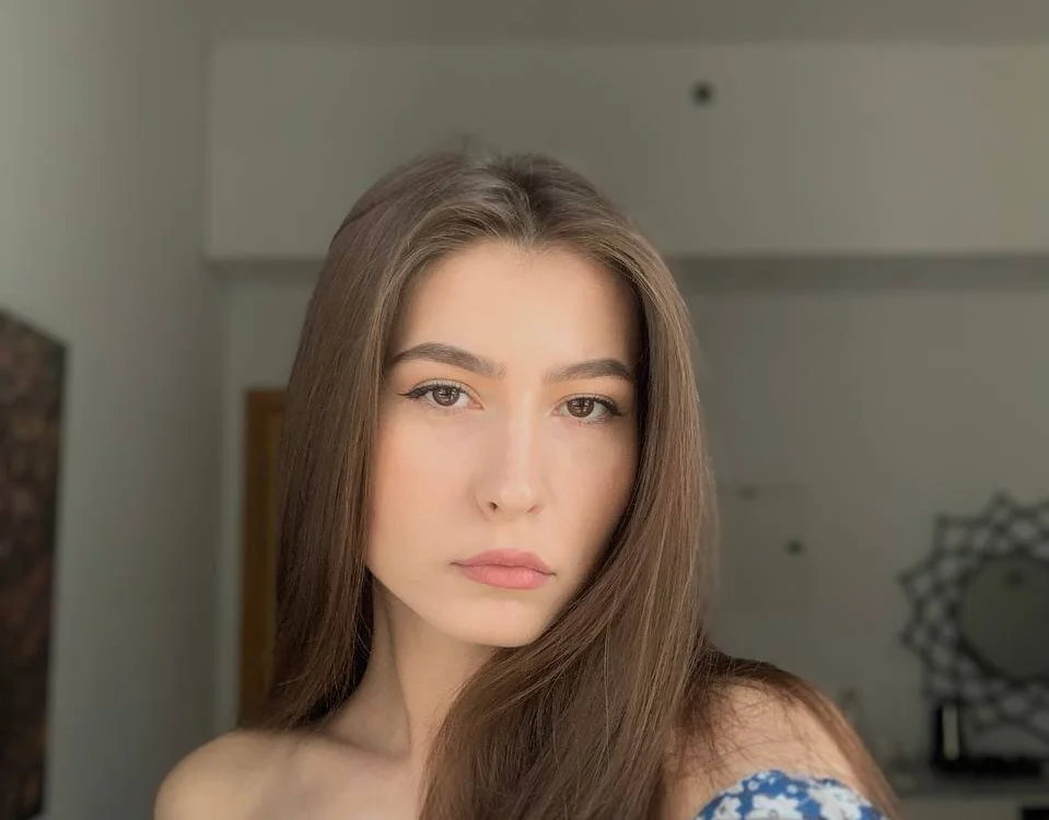 Courtney_C offline XXX-chat