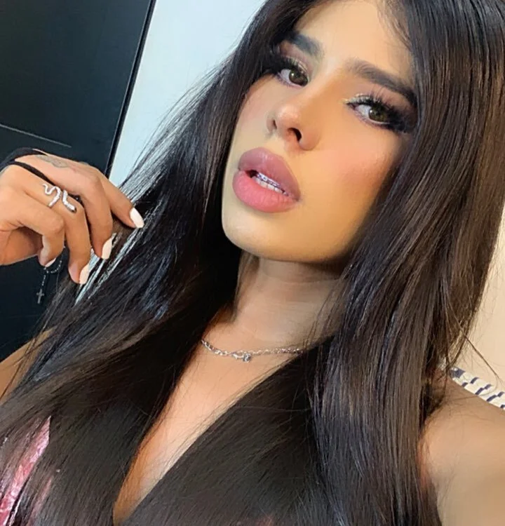 แชท XXX ออฟไลน์ของ Antonella_PG