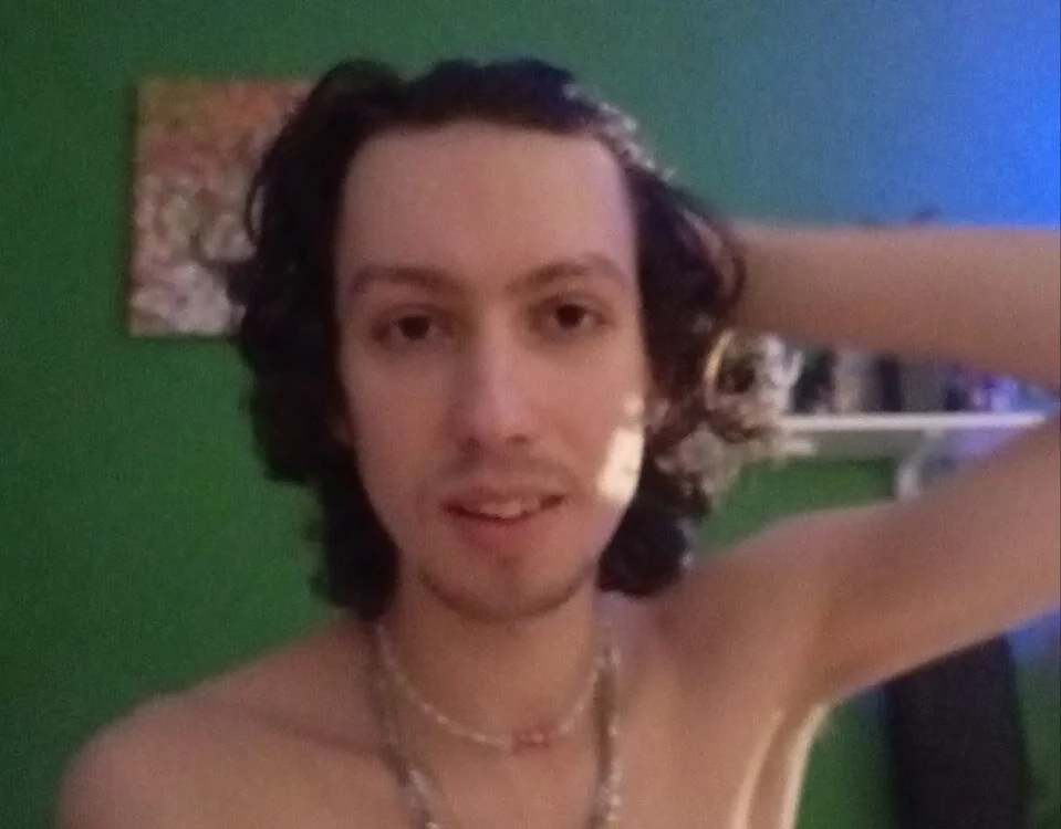 mark__adrian's Offline Chat Room