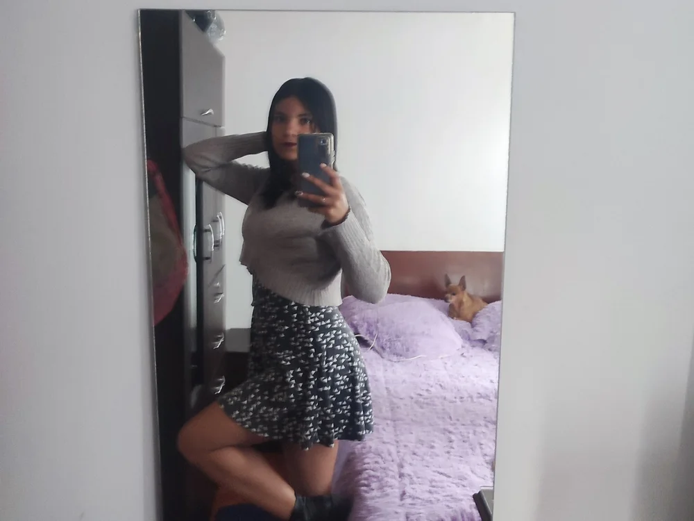 kattyjoens' Offline Chat Room
