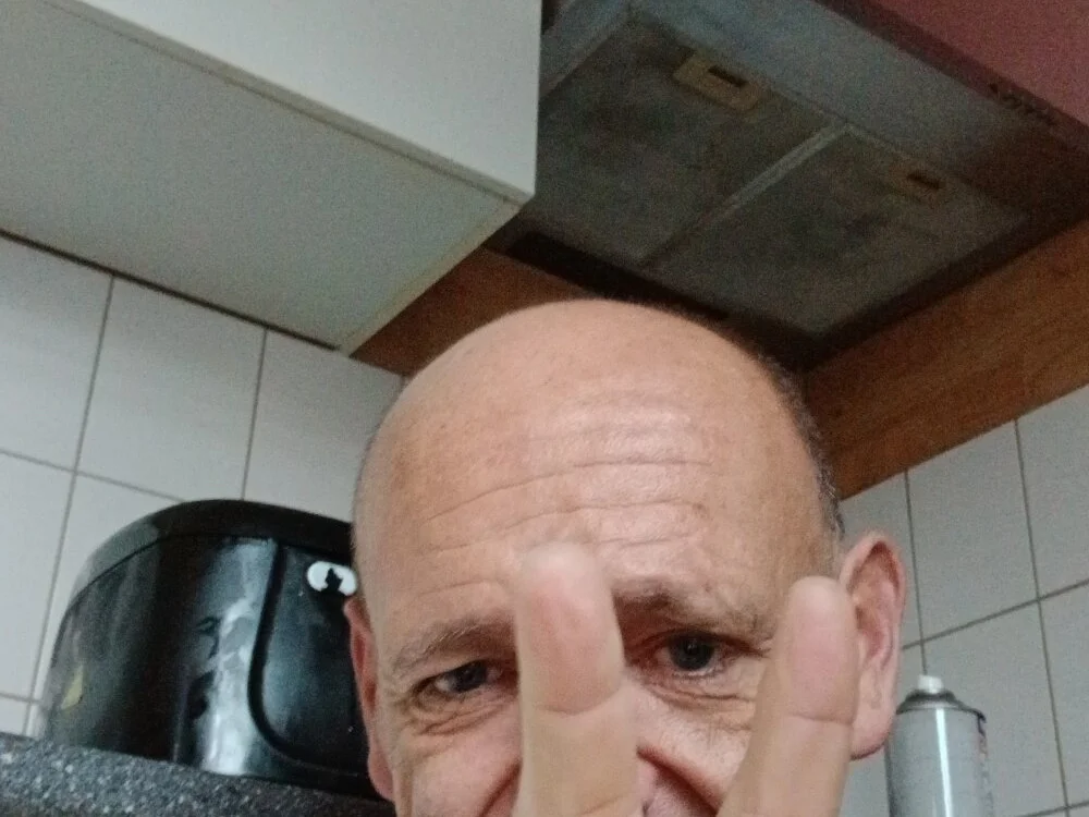 peter40bi offline XXX-chatje